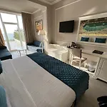 Adriatik Hotel, Bw Premier Collection 5*
