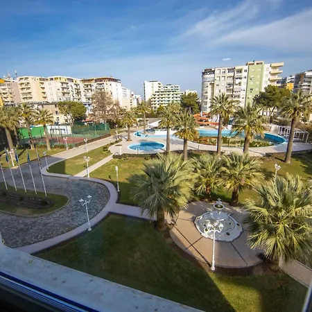 Adriatik Hotel, Bw Premier Collection 5*