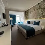 Ξενοδοχείο Adriatik Hotel, Bw Premier Collection