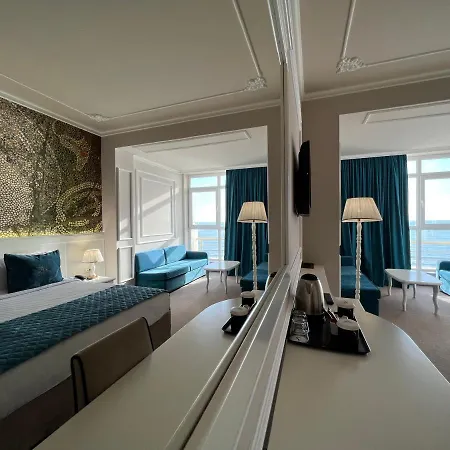 酒店 Adriatik Hotel, Bw Premier Collection 5*