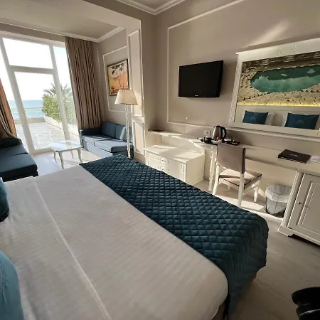Adriatik Hotel, Bw Premier Collection 5*
