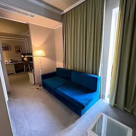 ホテル Adriatik Hotel, Bw Premier Collection ドゥラス