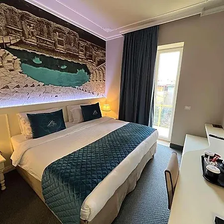 Adriatik Hotel, Bw Premier Collection Szálloda 5*
