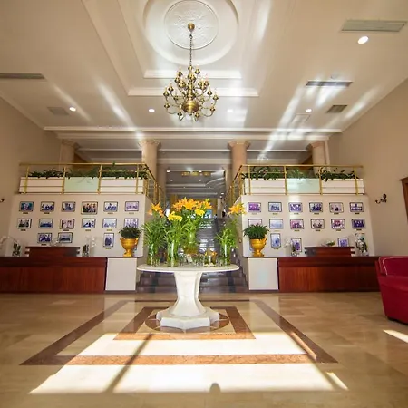 Adriatik Hotel, Bw Premier Collection Hotel