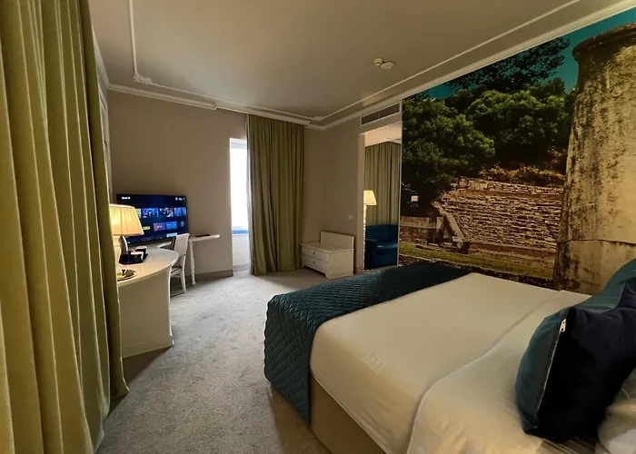 Adriatik Hotel, Bw Premier Collection 5* Durres