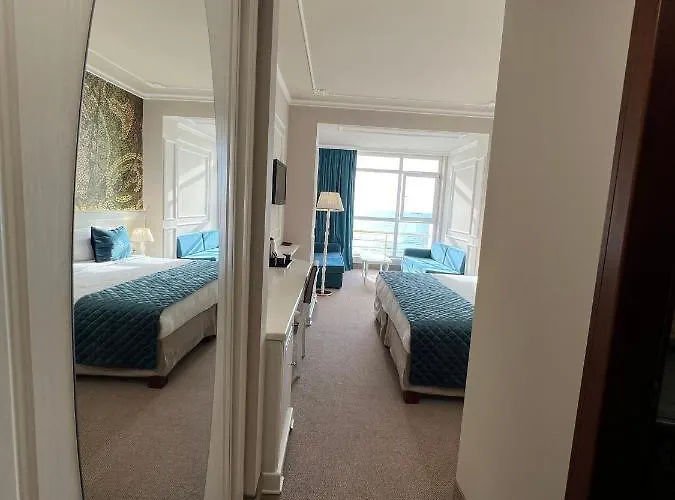 Adriatik Hotel, Bw Premier Collection 5*